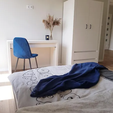 אכסניה I Kacper- Swietna Lokalizacja Blisko Plazy אוסטרובו